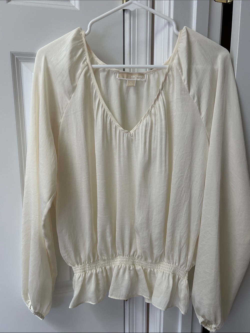 Michael Kors Cream Blouse Size Large Like New